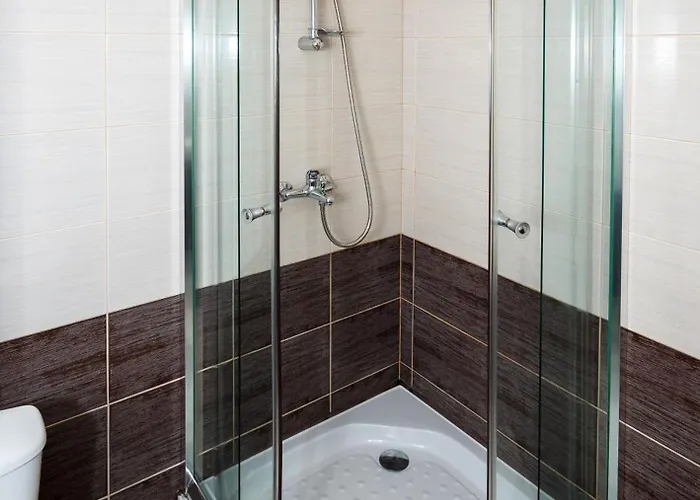 Seaside 1 Bedroom With Balcony, Max 4 Guests شقة