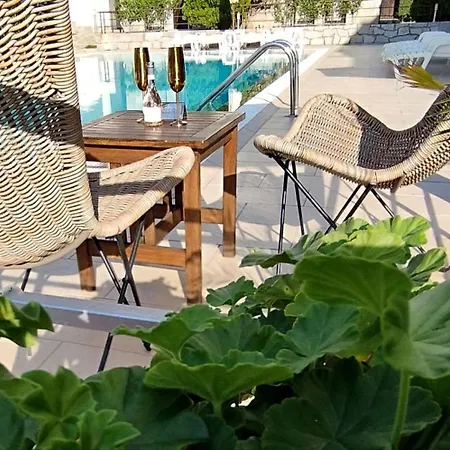 Διαμέρισμα Seaside 1 Bedroom With Balcony, Max 4 Guests